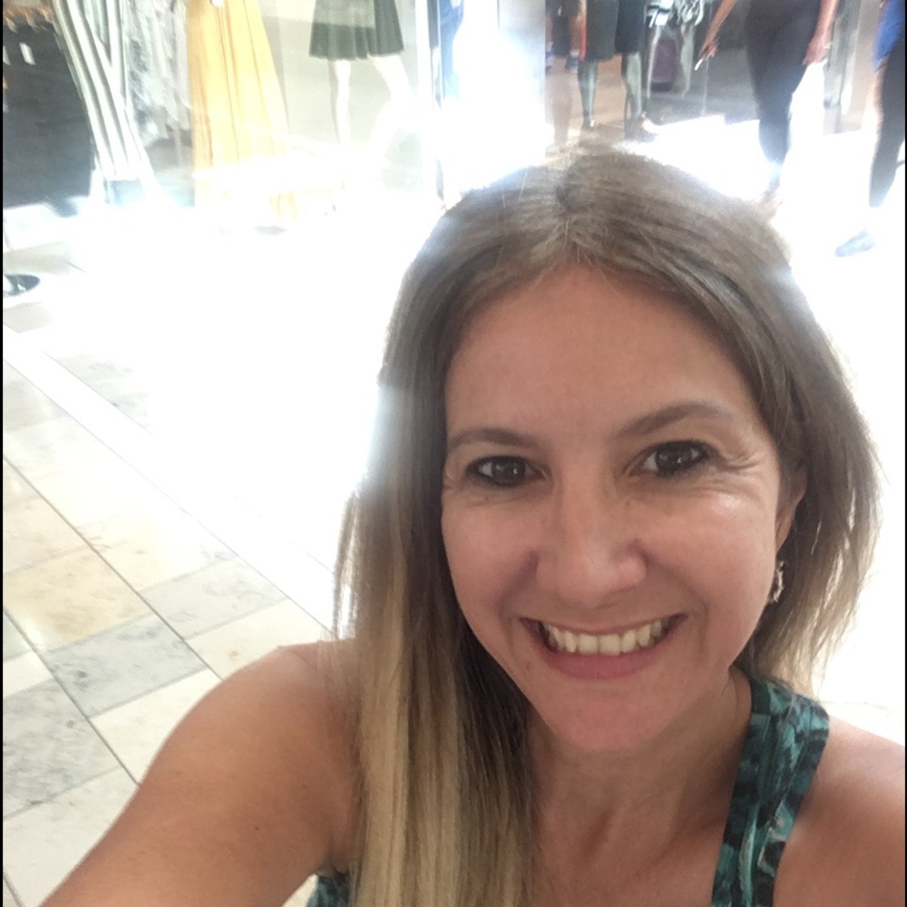 Meet your Posher, Steph
